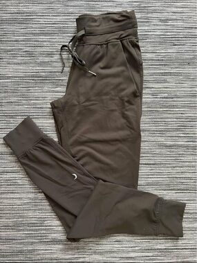 ZYIA Olive Joggers (S)